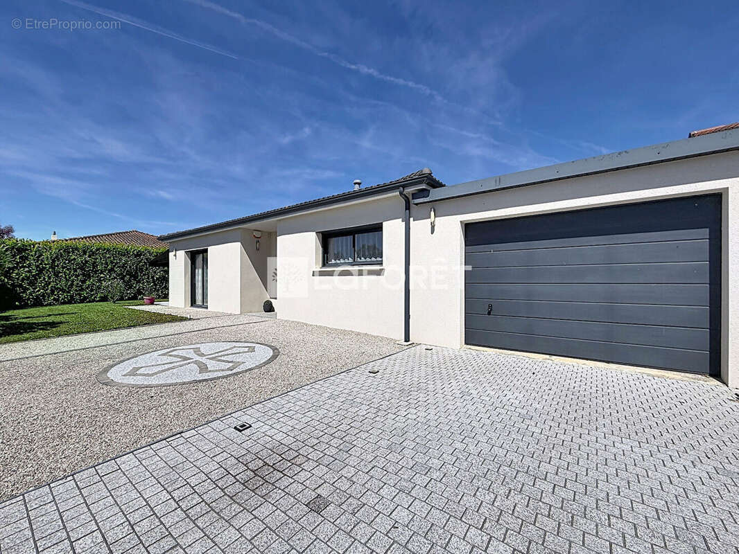 Maison Villemur Sur Tarn 4 pièce(s) 109 m2 - accessible PMR - photo 11