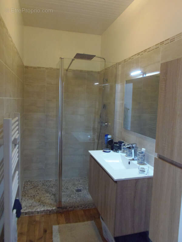 Maison à CHENAC-SAINT-SEURIN-D&#039;UZET