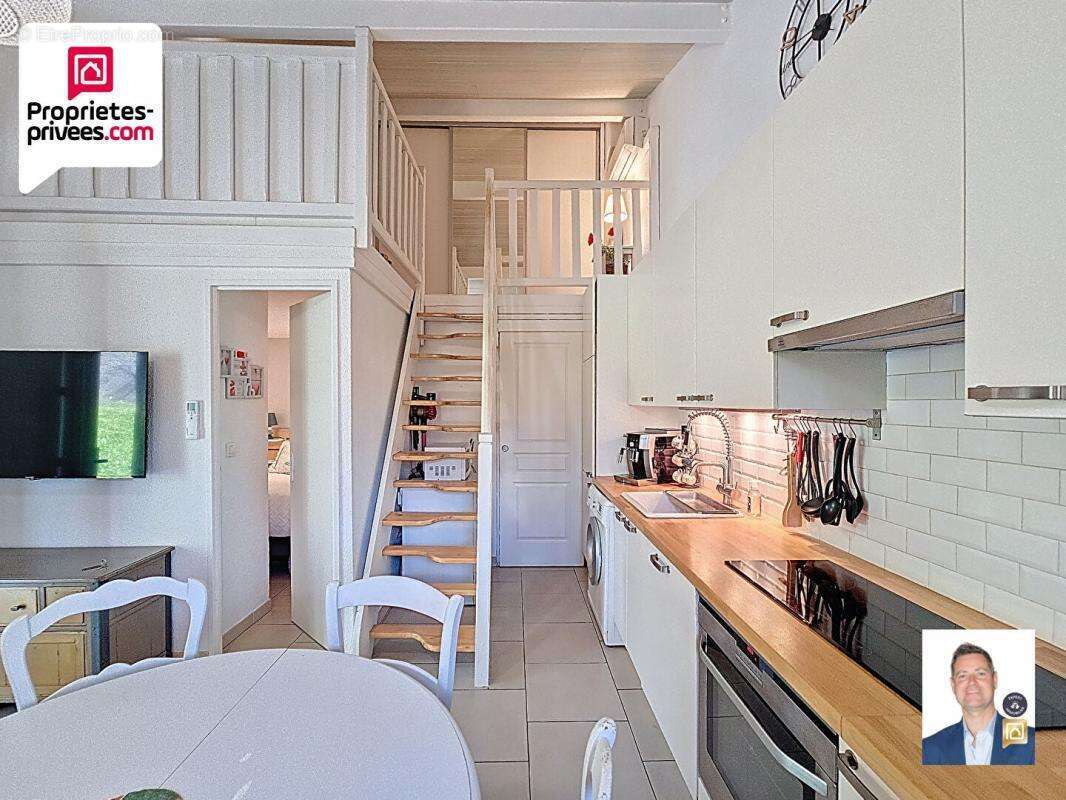 Maison à SAINT-CEZAIRE-SUR-SIAGNE