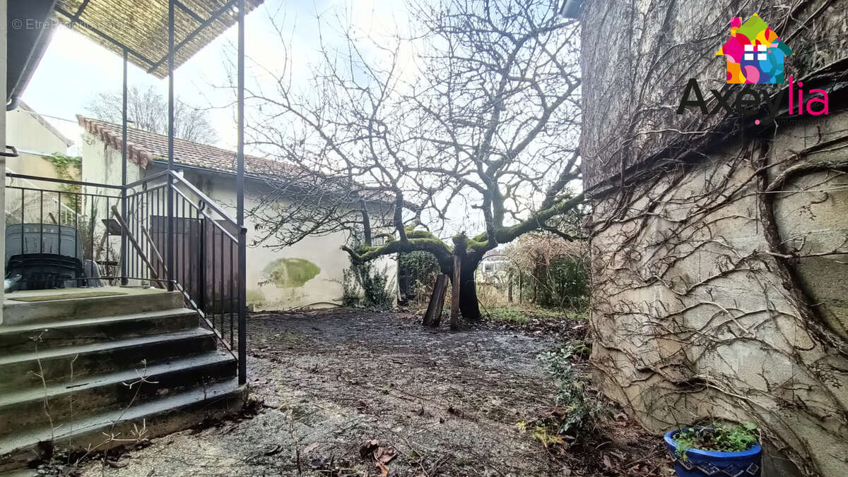 Maison à DIGOIN