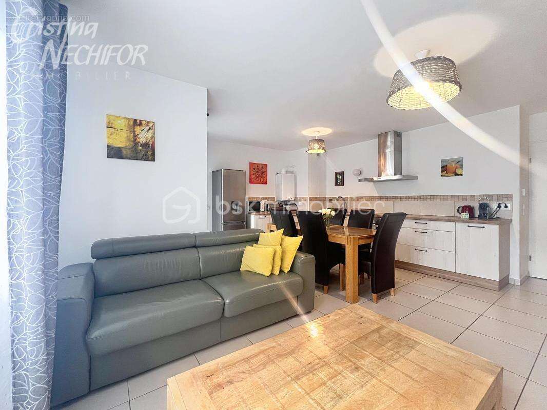 Appartement à MONTEVRAIN