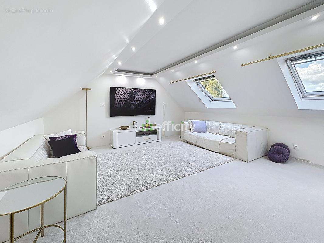 Maison à GRANDE-SYNTHE