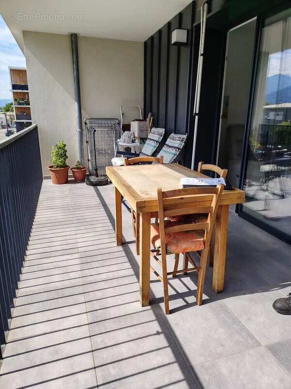 Appartement à CROLLES