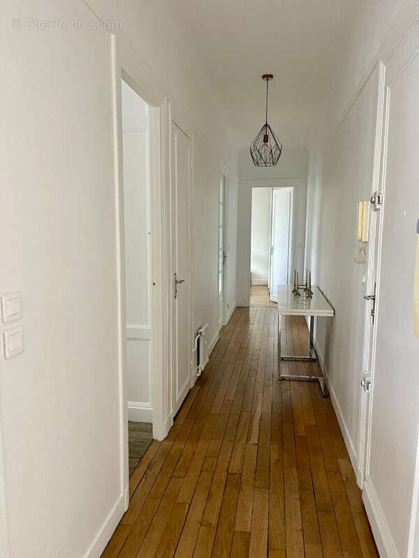 Appartement 3 pièces à vendre à Bagneux - 67 m², 2ème étage, proche transports et commodités - photo 10