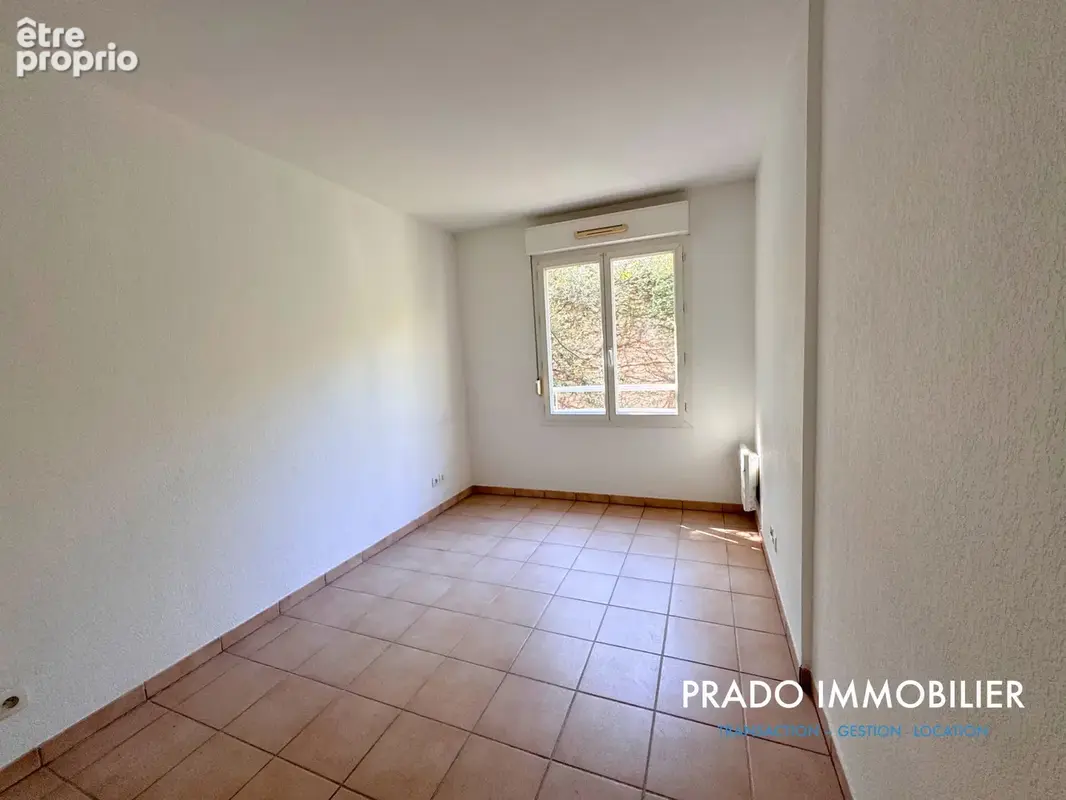 T2 de 45m2 Secteur Prado / Rouet - photo 5