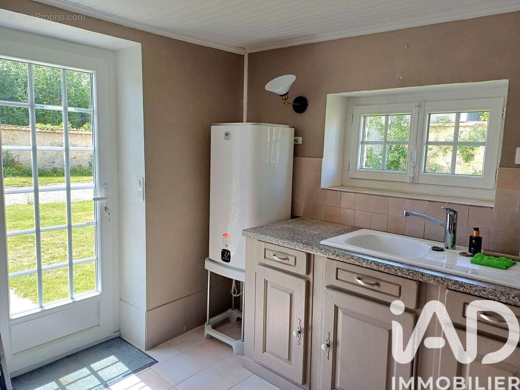 Maison 113 m² à Bourdenay  - photo 8