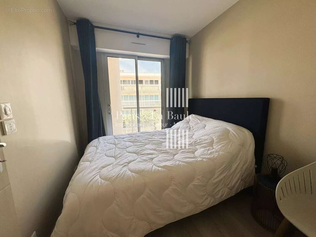 Dans un immeuble face mer, T2 rénové - photo 5