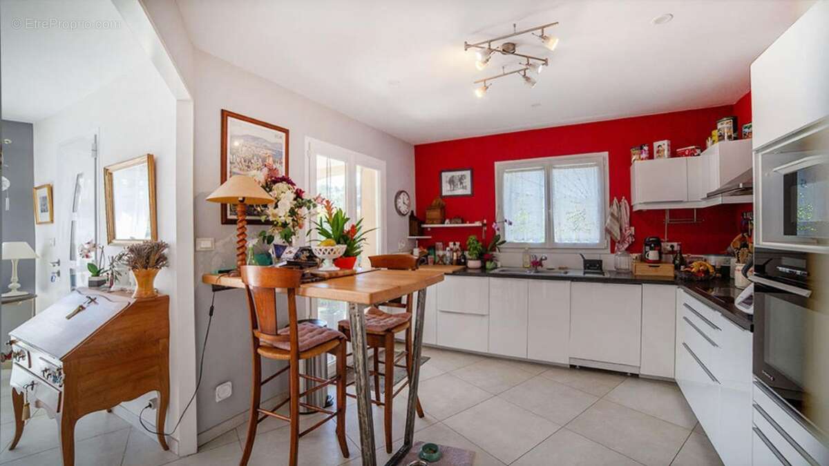 Maison à LES MATELLES