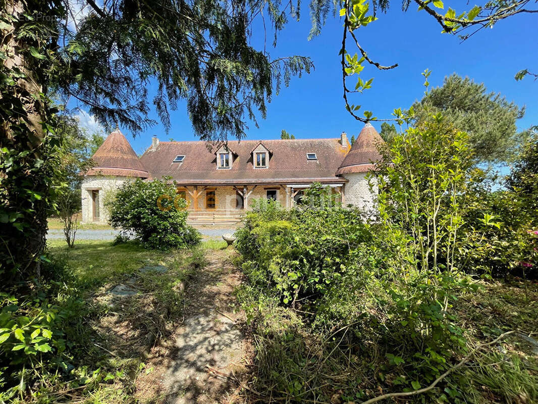 Maison à MANDEVILLE-EN-BESSIN