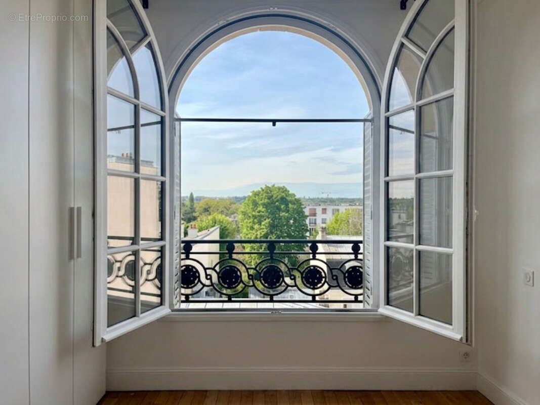 Appartement à LE VESINET