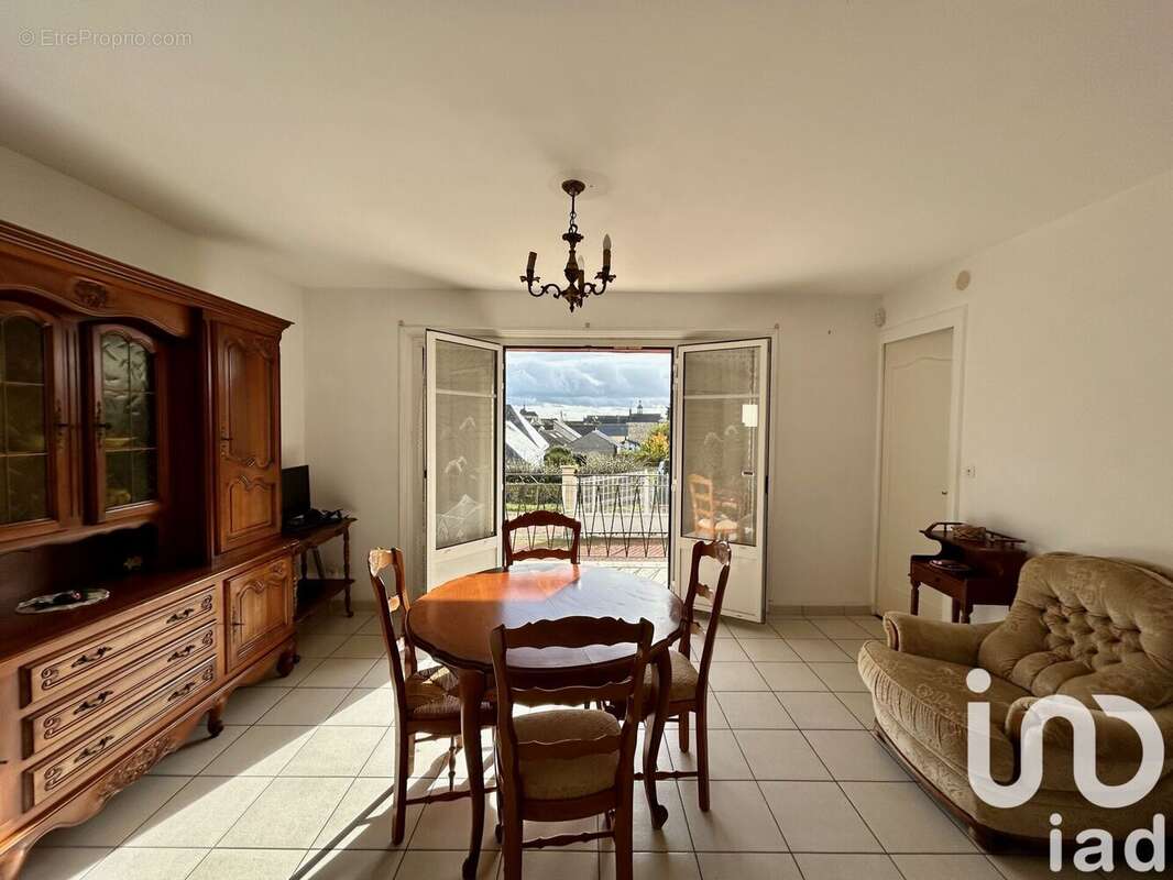 Photo 6 - Maison à ALLONNES