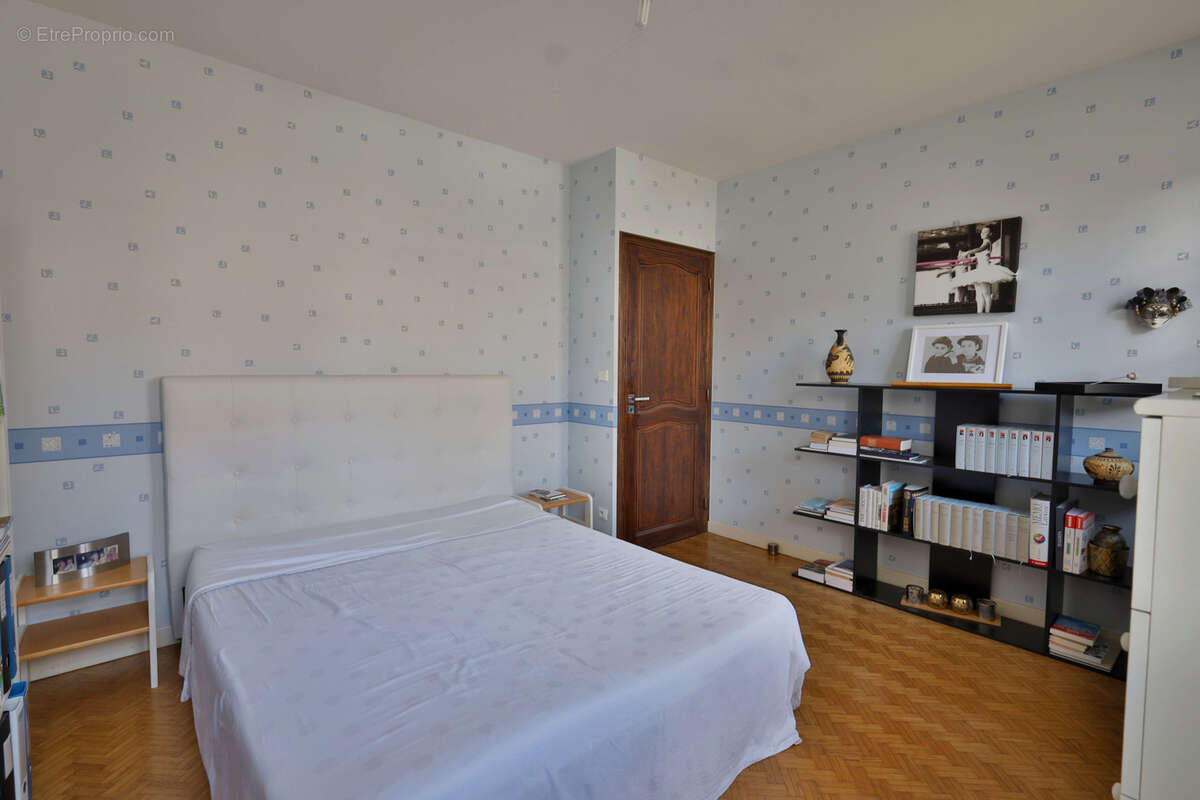 Maison à SAINT-GEORGES-D'ESPERANCHE