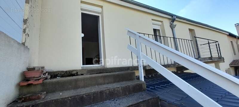 Maison à VILLEFRANCHE-D&#039;ALLIER