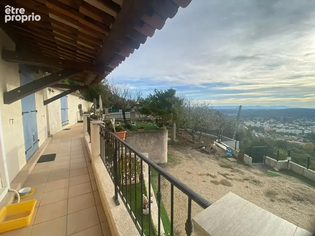 Draguignan : Maison 160 m2 , terrain 2.600 m2 - photo 5