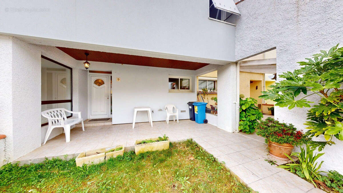 Maison à SAINT-JEAN