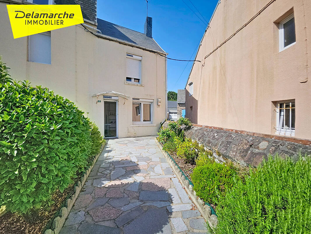 Maison à BREHAL