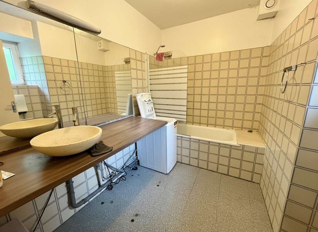 Appartement 146 m² à Mende  - photo 6