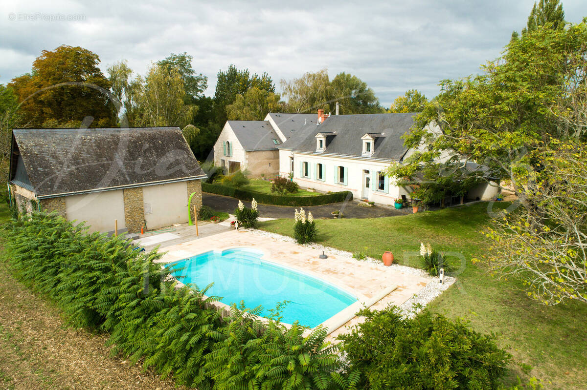 Maison à MAZE