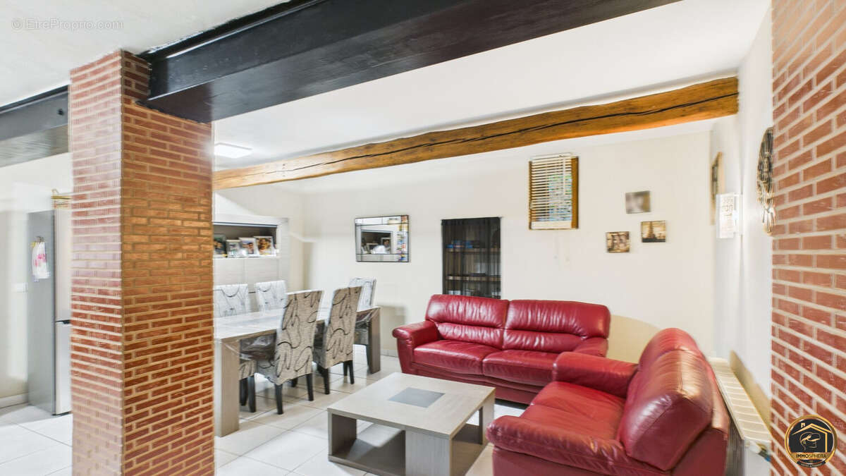 ESPACE DE VIE:rdc - Maison à CRUZY