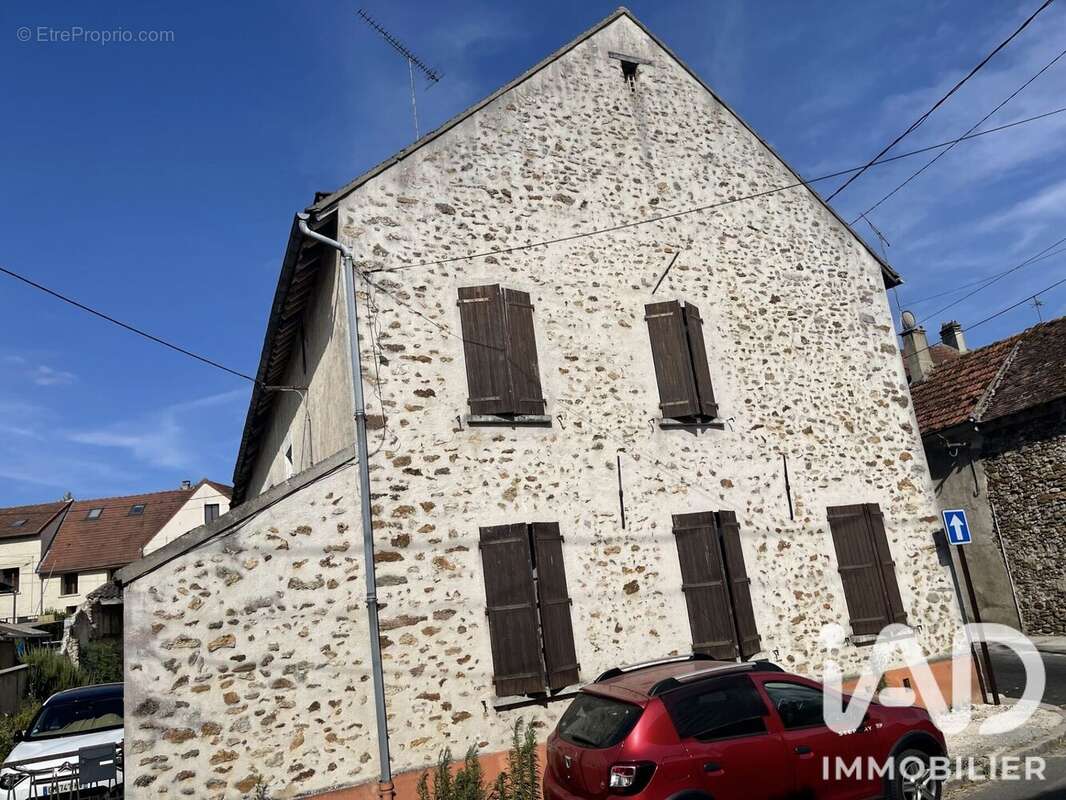Maison 151 m² à Rebais  - photo 2