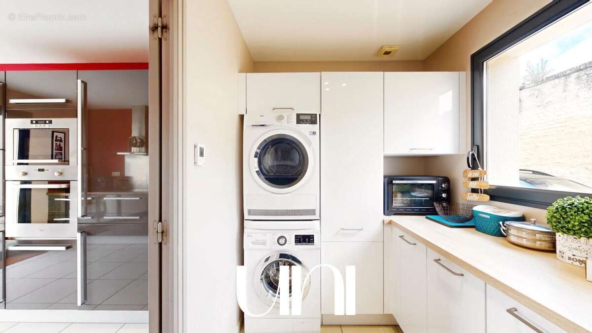 Maison à BRETTEVILLE-L'ORGUEILLEUSE