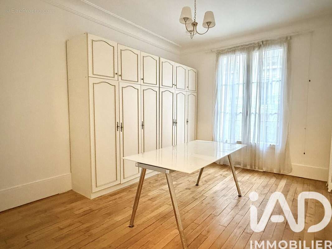Photo 8 - Appartement à PARIS-16E