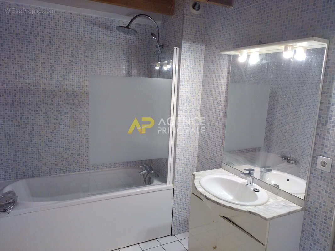 Maison à SAINT-DENIS-EN-BUGEY