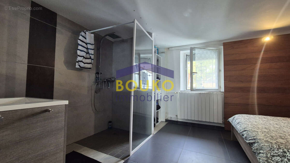 Dombasle maison familiale 4 chambres sans travaux - photo 10