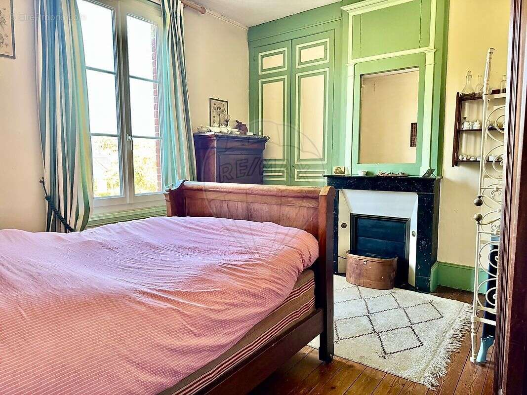Maison à FORGES-LES-EAUX