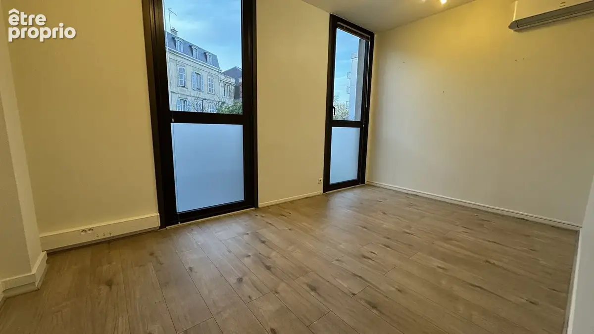 Ensemble immobilier de 200 m² / Fort potentiel de transformation / Quartier thermal de Vichy - photo 8