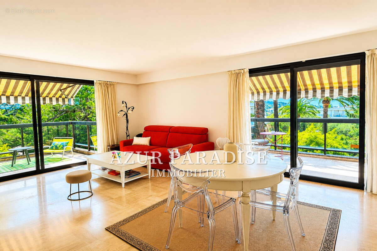 Appartement à CANNES