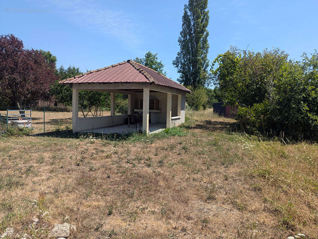 Maison Saint Eloi 4 pièce(s) 90 m2 - photo 13