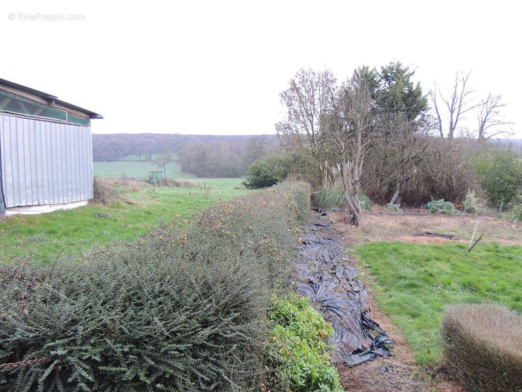 Maison à LA CROIXILLE