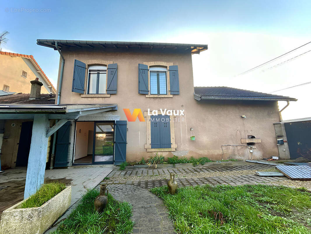 Maison à NEUVES-MAISONS