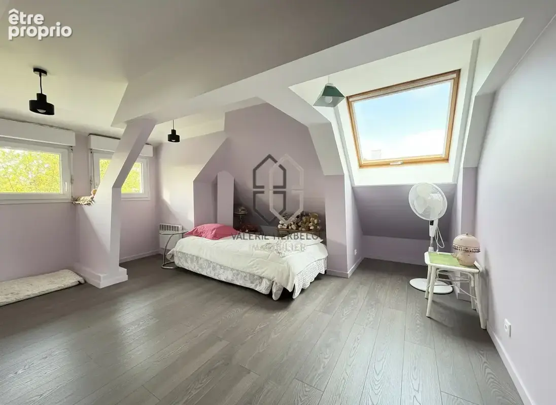 Maison familiale contemporaine à l'entrée du Golf d'Ormesson - photo 12