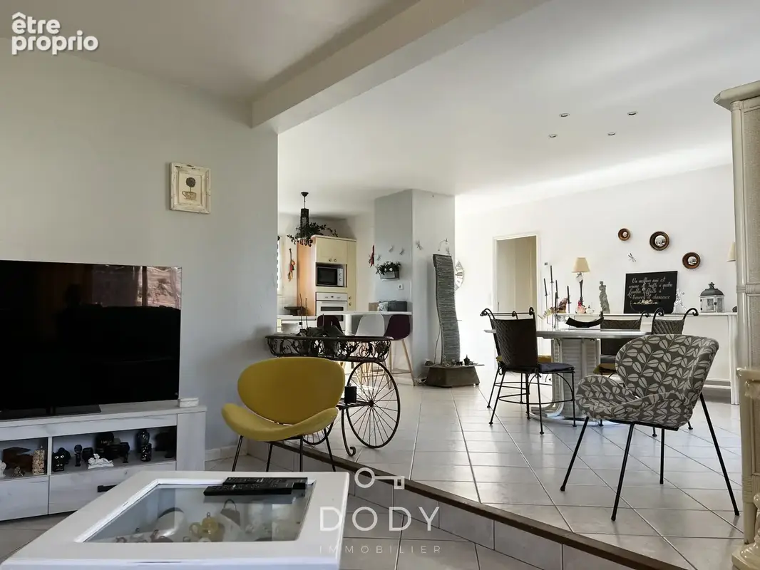 Maison de plain-pied 3 chambres, garage double et appentis - photo 4