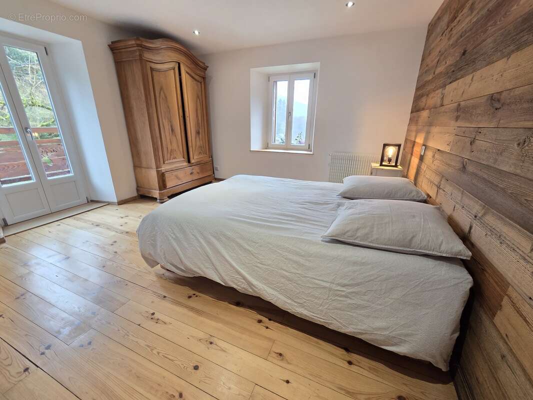 ST MAURICE SUR MOSELLE (88) - Ensemble 3 appartements - photo 9
