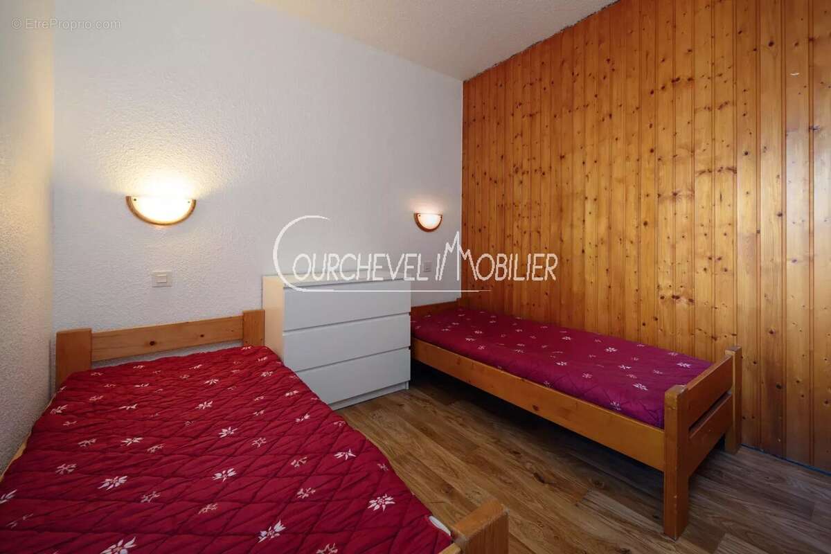 Appartement à LA PERRIERE