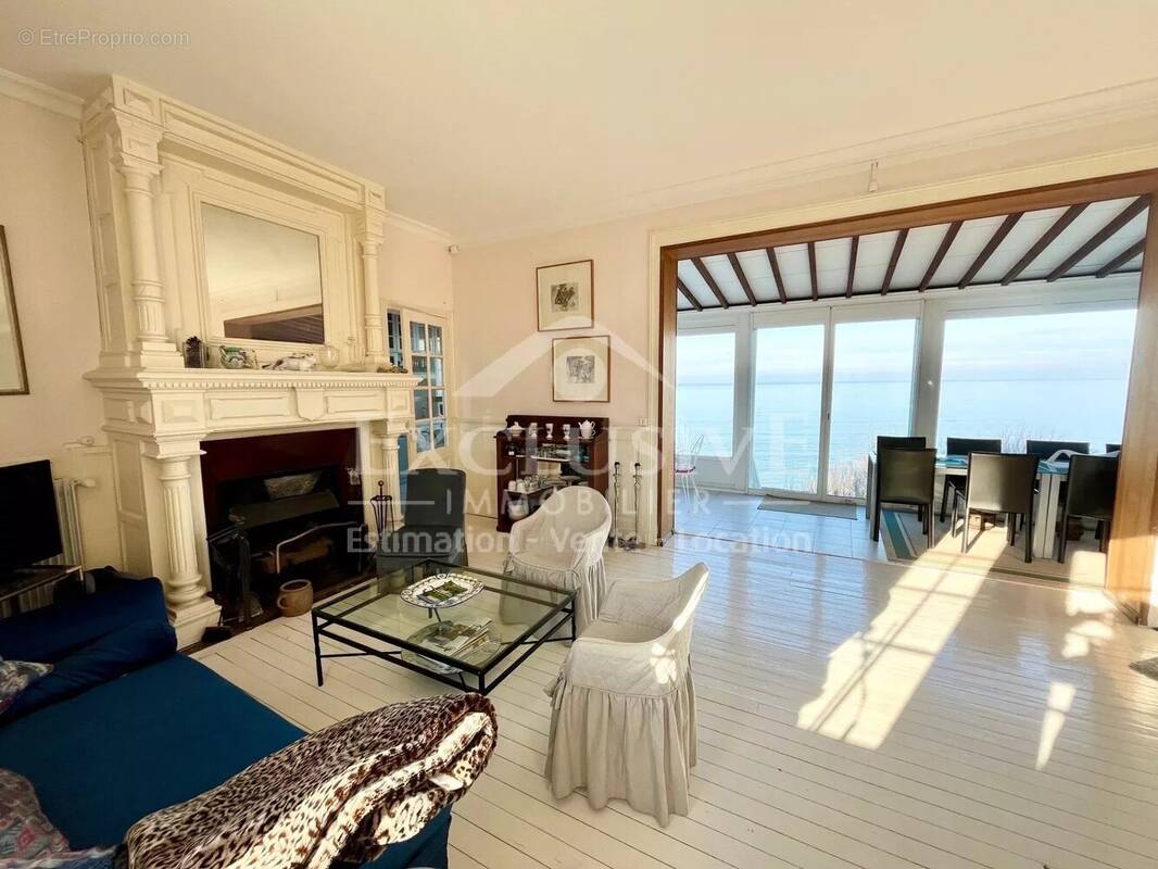 Appartement à DEAUVILLE