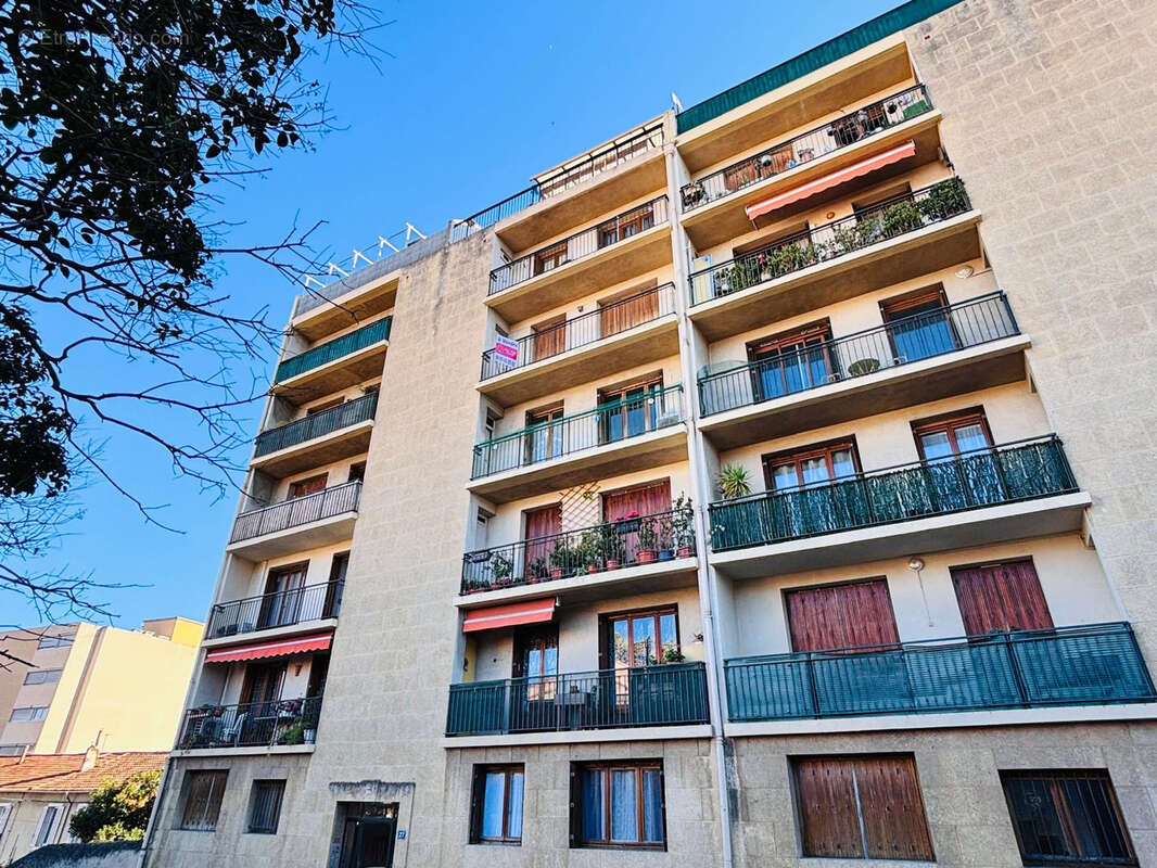 En etage elevee 13013 marseille malpasse pavillonnaire type 3 63m2 lc + 2 balcons - photo 7