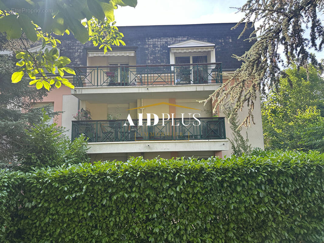 Appartement à TAVERNY