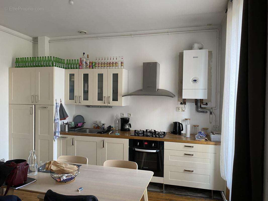 Appartement à SAINT-ETIENNE