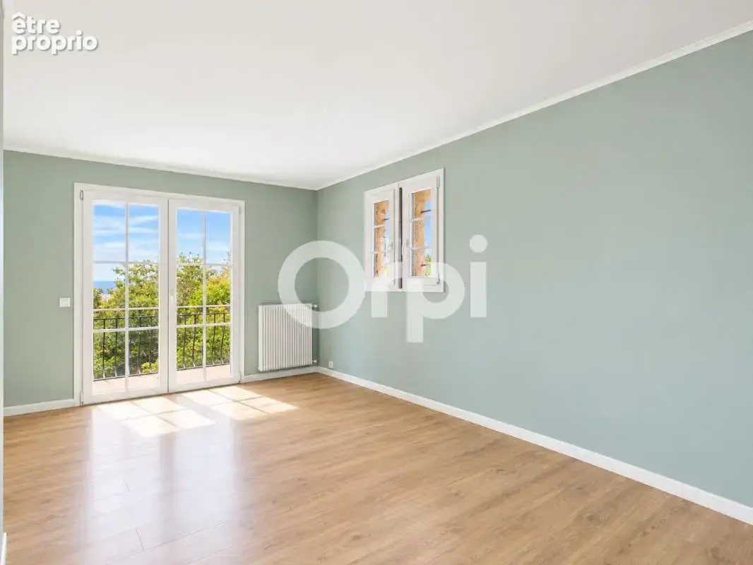 Terrasse de 35 m2-vue dégagée-proche commodités-lumineux - photo 6