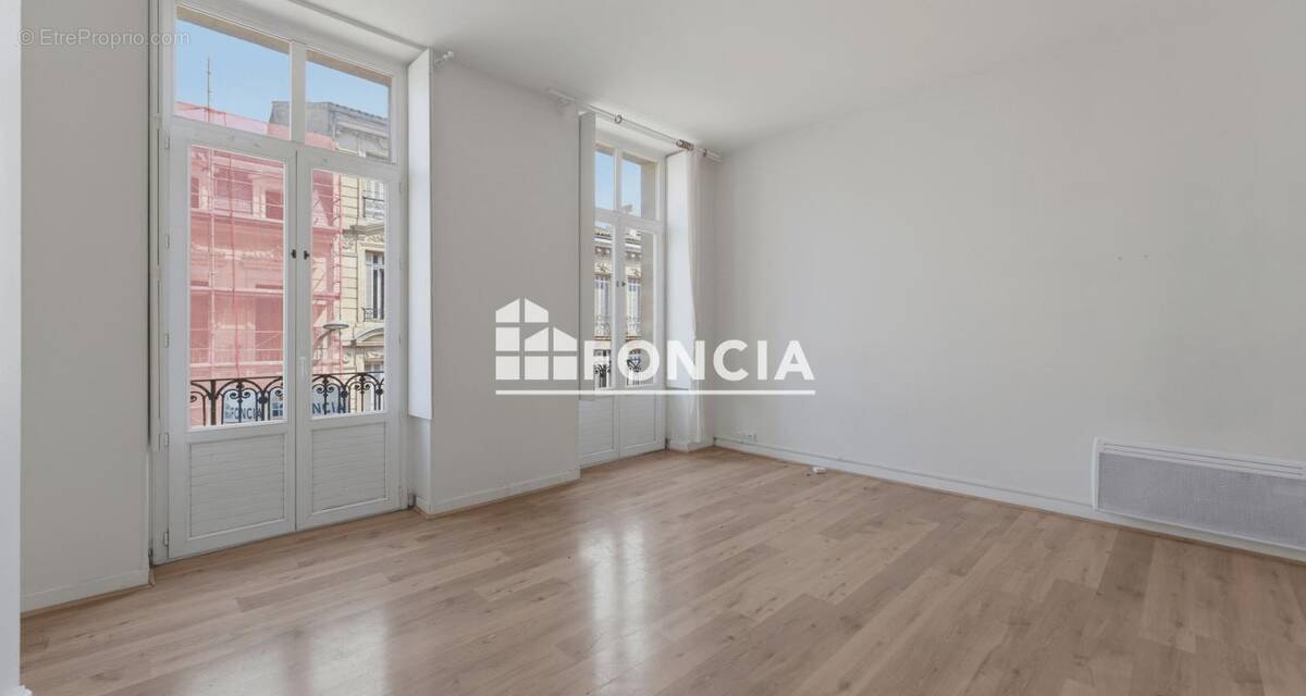 Appartement à BORDEAUX