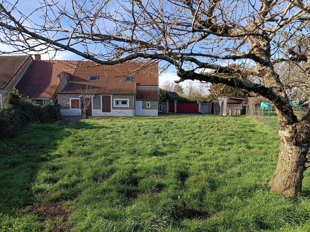 Maison à MORNAY-BERRY
