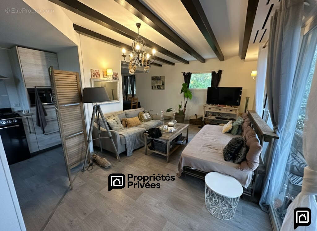 Ensemble immobilier : Appartement T4 + 2 studios - 20144 STE LUCIE DE PORTO VECCHIO - photo 8