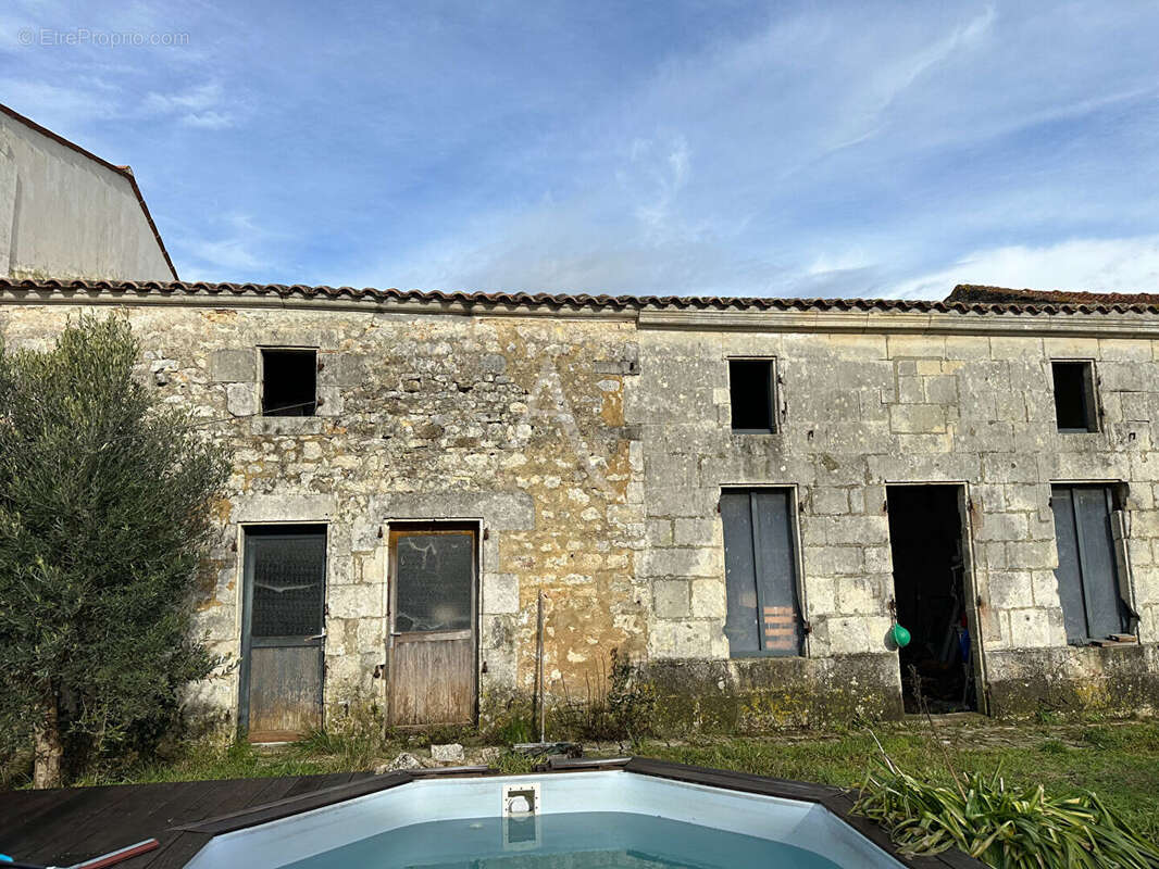 Maison à ROCHEFORT