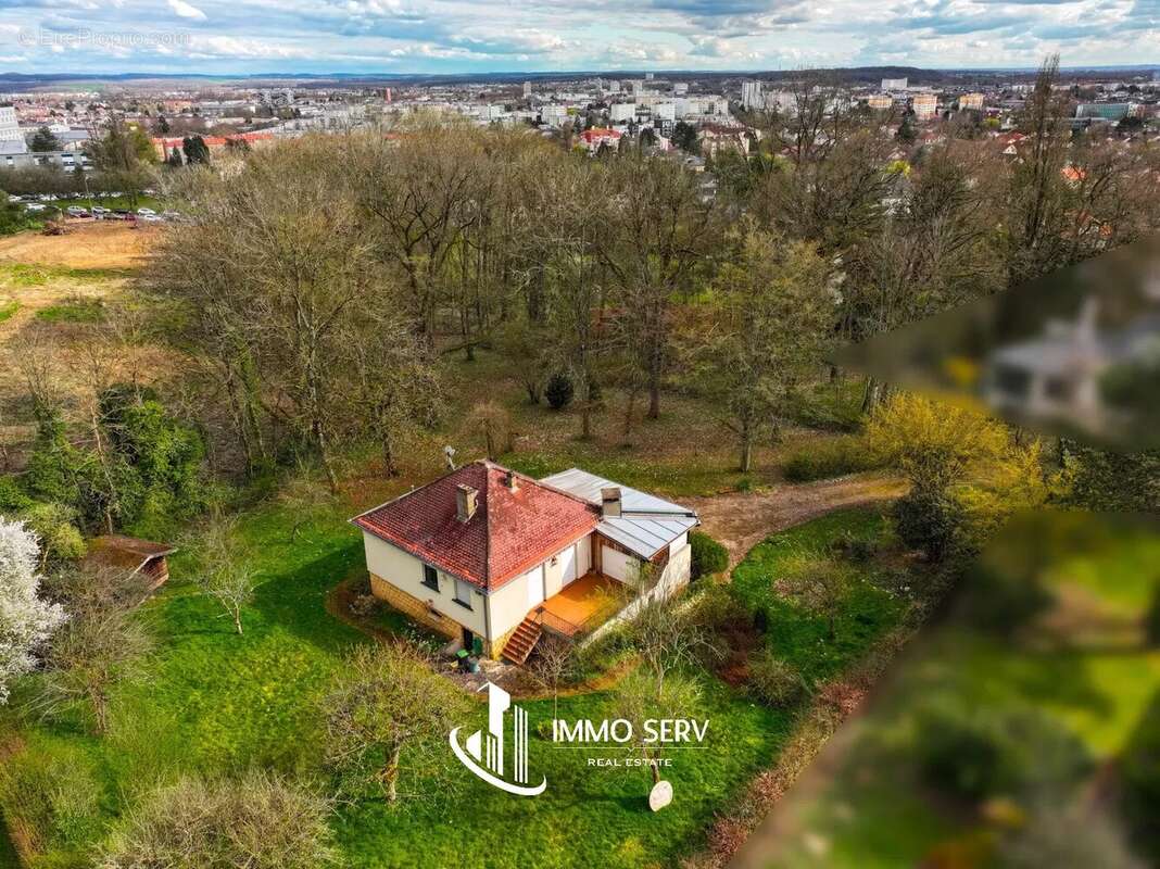 Terrain à THIONVILLE