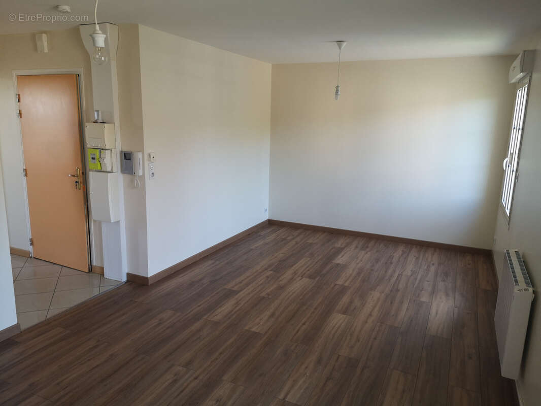 Appartement à ASNIERES-SUR-OISE