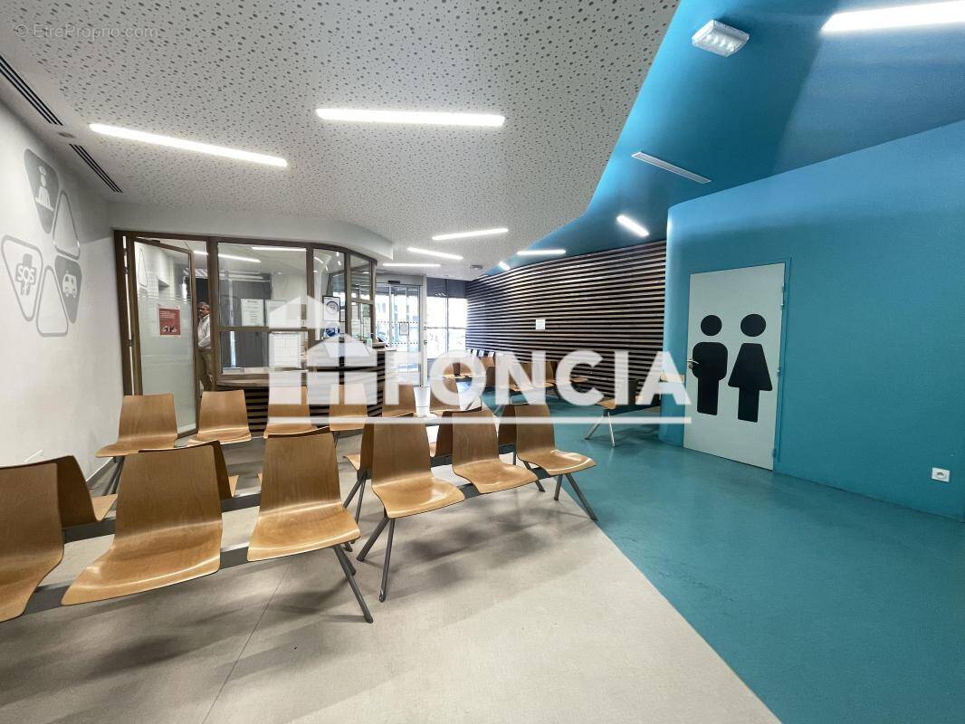 Commerce à ECHIROLLES